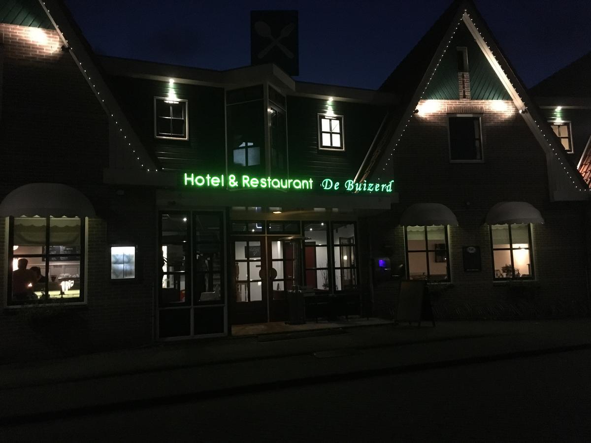 Hotel Restaurant De Buizerd Langedijk Экстерьер фото